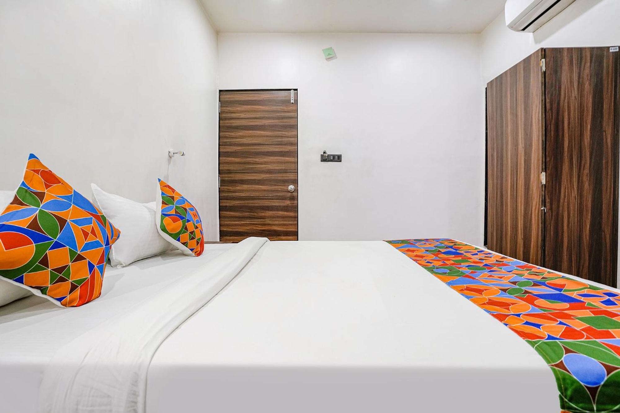 Fabhotel Lotus I Σουράτ Εξωτερικό φωτογραφία